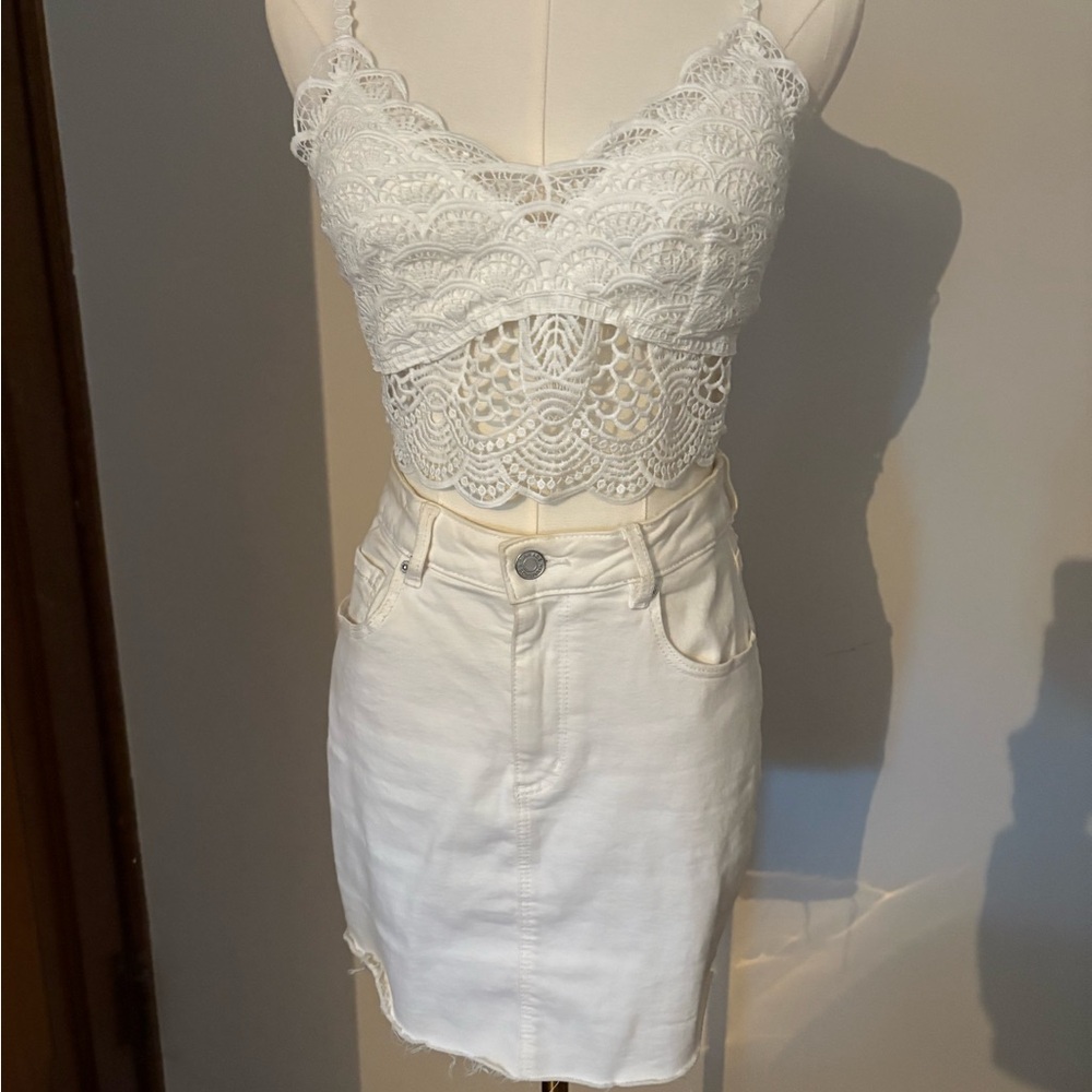 White Lace Crop Top